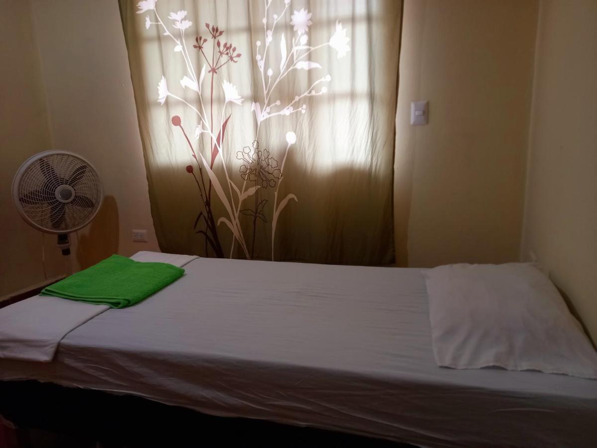 غرناطة Hostal Don Gato المظهر الخارجي الصورة